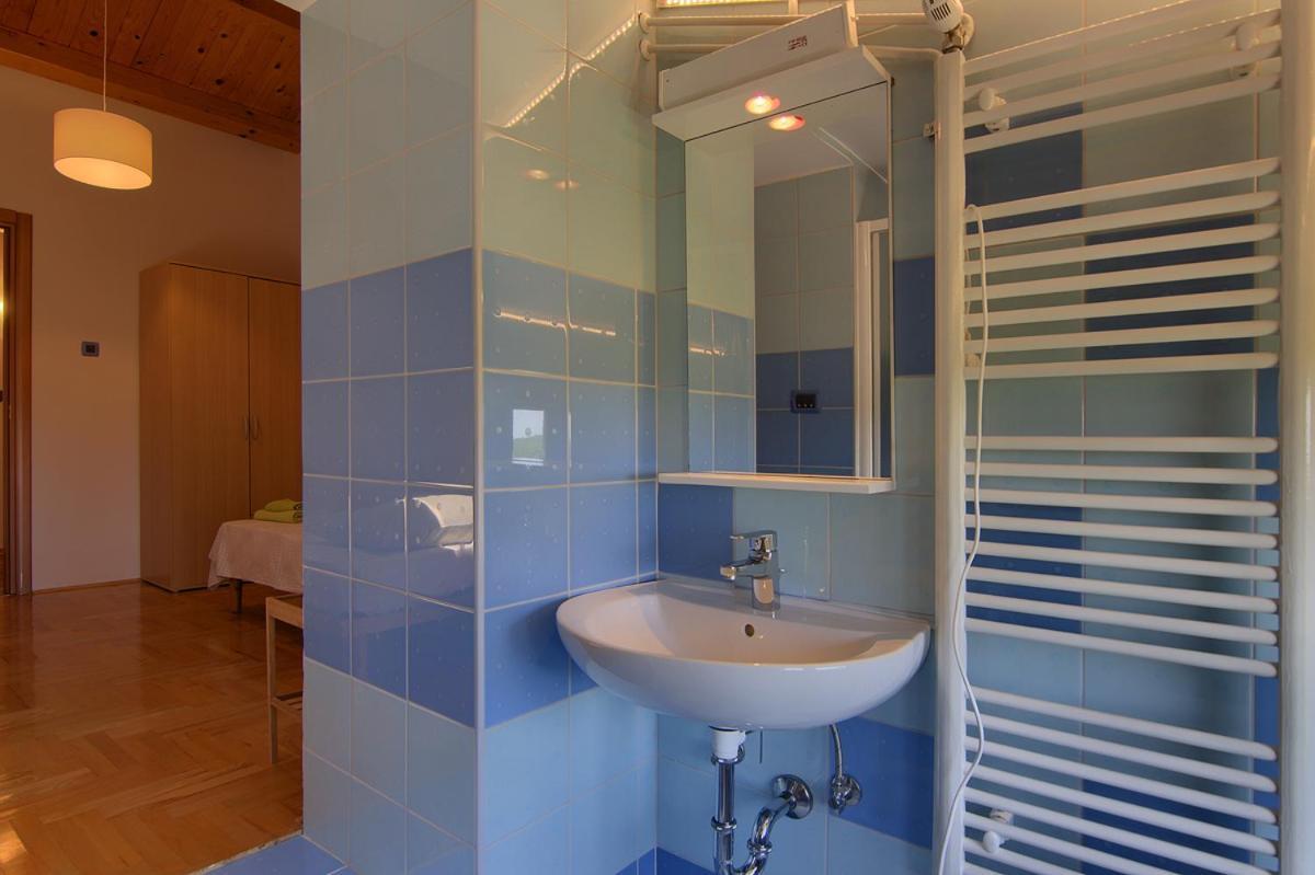 Holiday Home Kukurin Bale Bagian luar foto