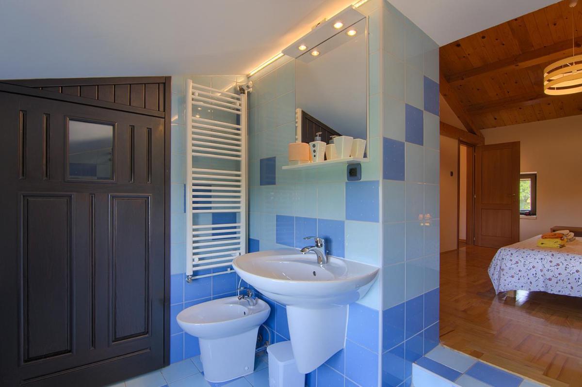 Holiday Home Kukurin Bale Bagian luar foto